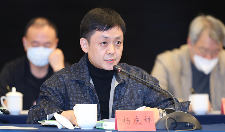 獲獎作家代表楊慶祥在會上發言